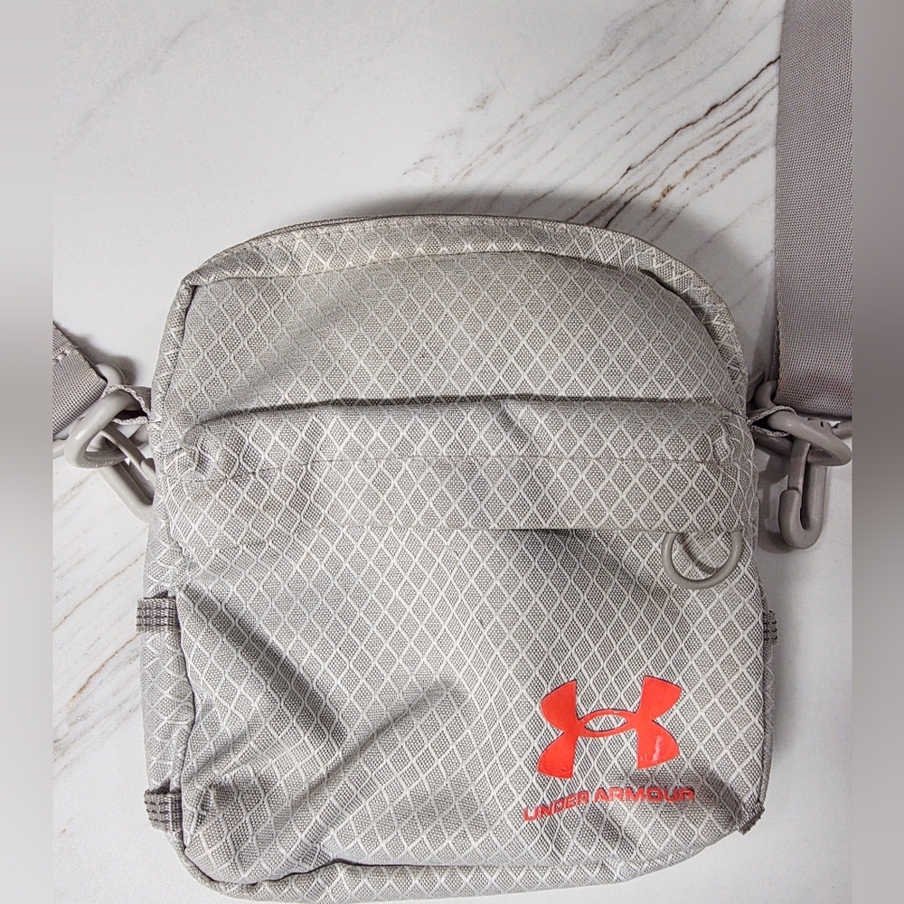 Under Armour Light Gray Belt Bag with UA Logo
